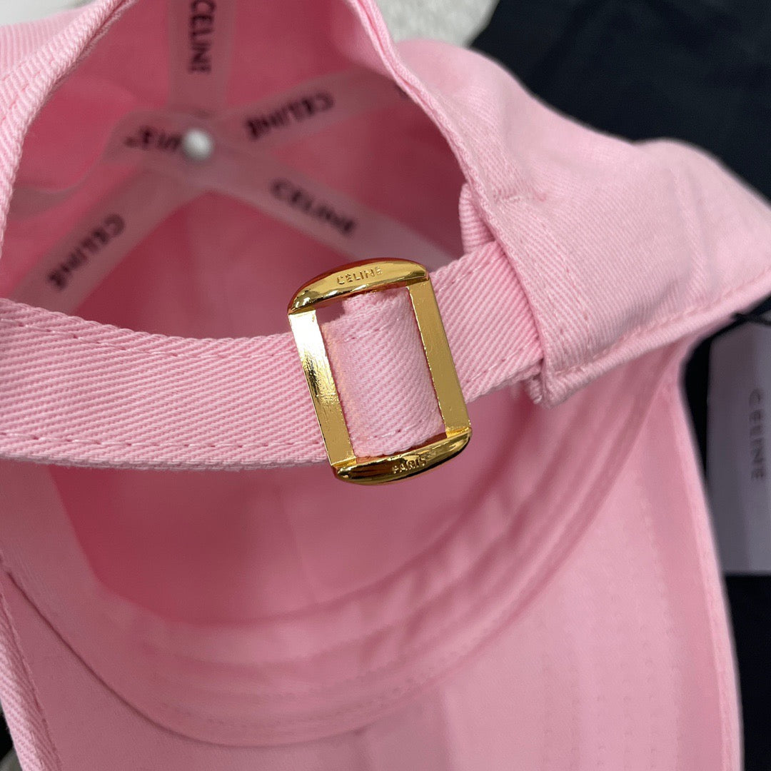 Caps