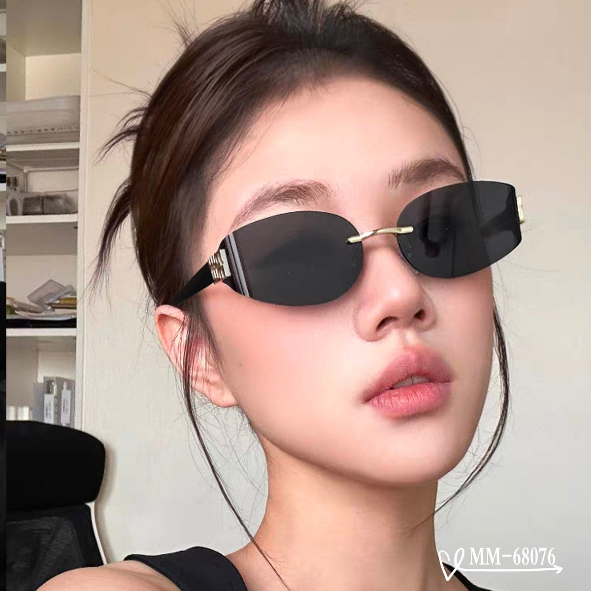 LOGO SUNGLASSES 68076 IN BLACK ACETATE