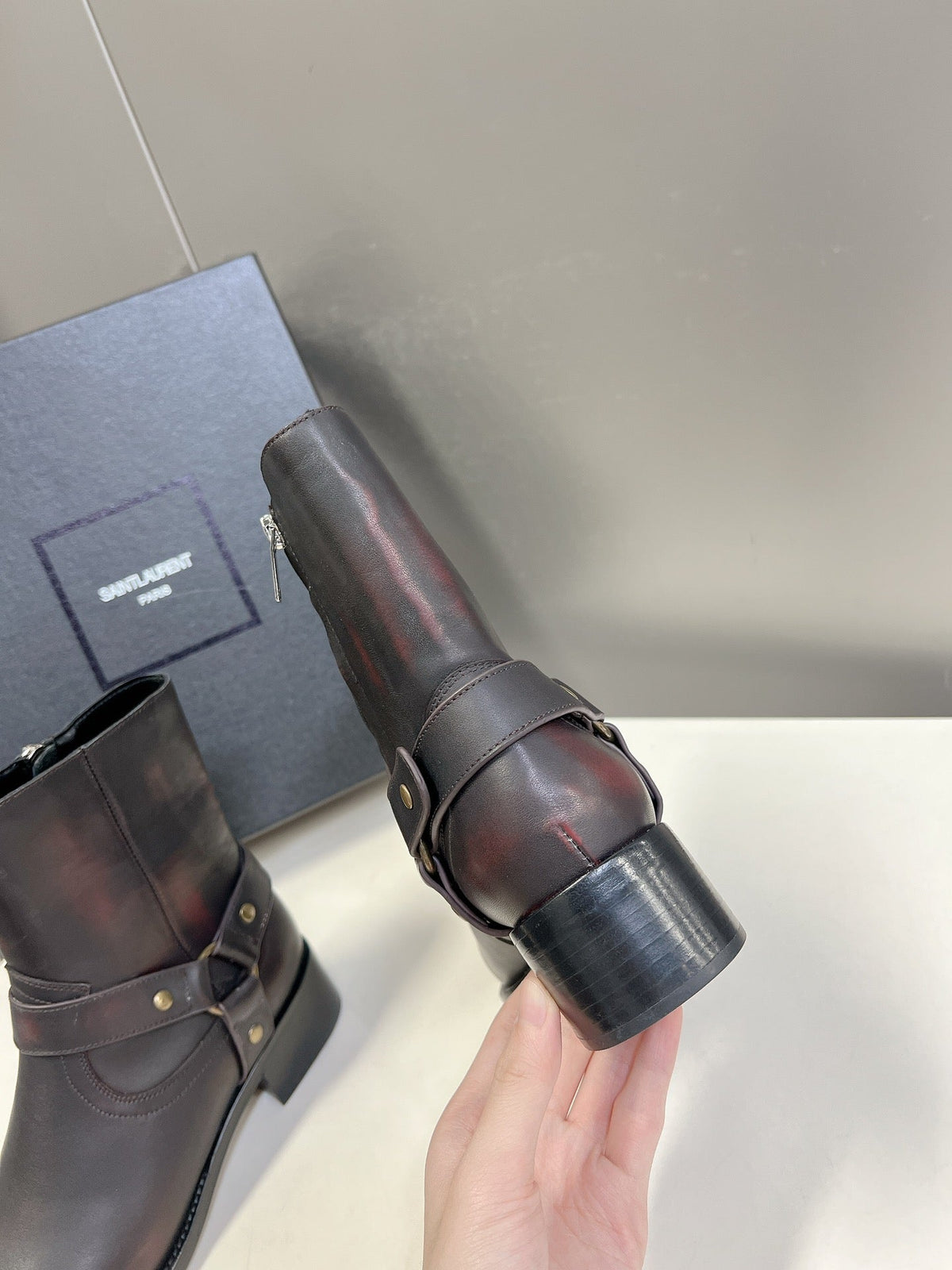 SL HARNESS BOOTS BLACK AND GARNET CALFSKIN