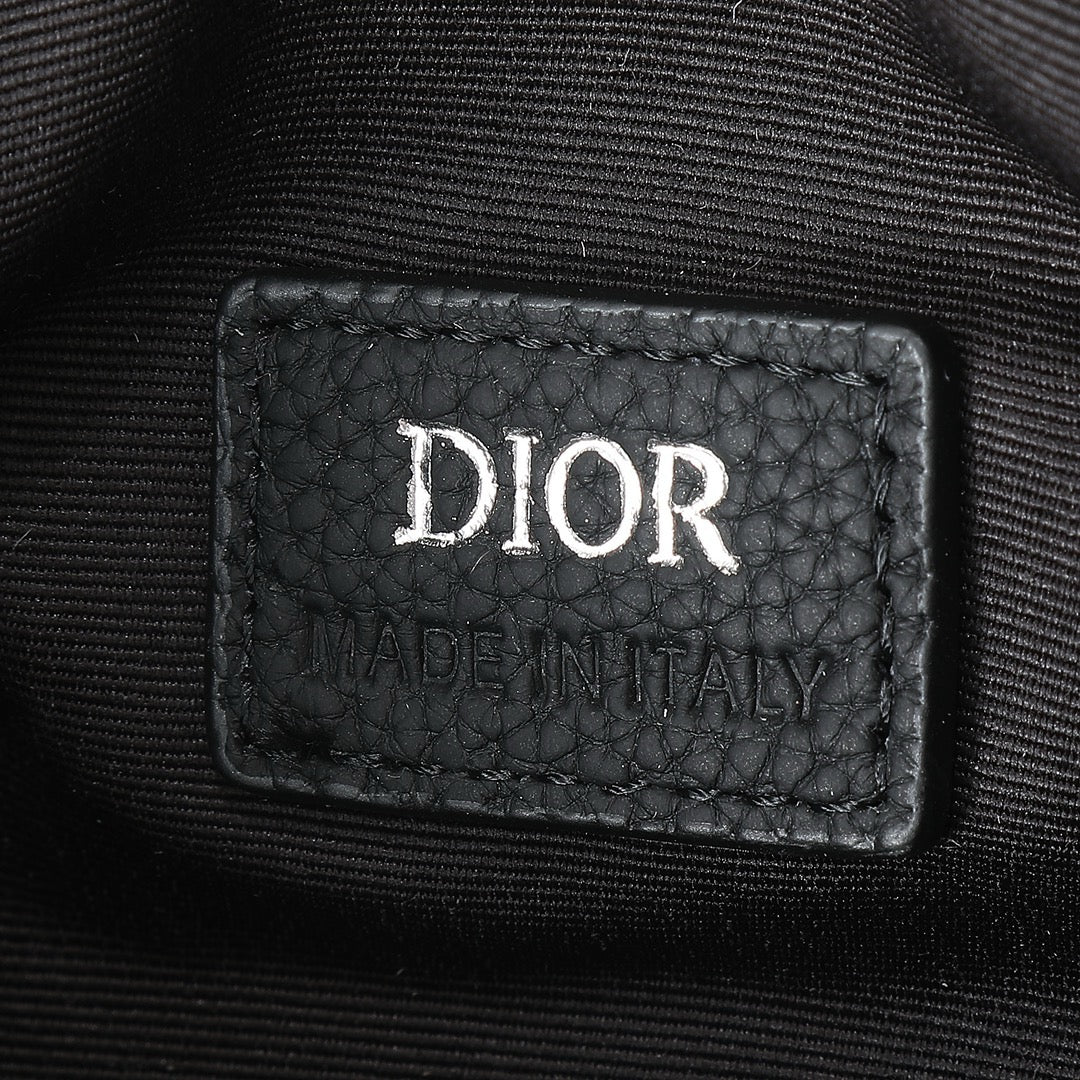 CD Oblique Roller Bag