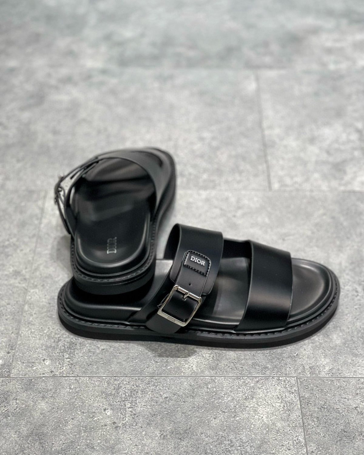 CD SANDALS