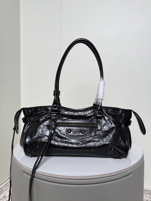 BLCG WOMEN'S LE CITY BAG EAST-WEST IN BLACK 40
