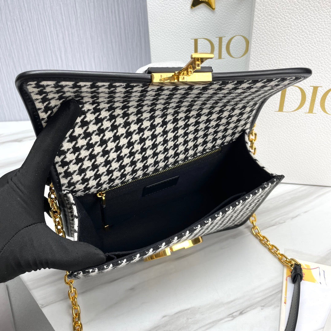 DIO 30 Montaigne (25cm)