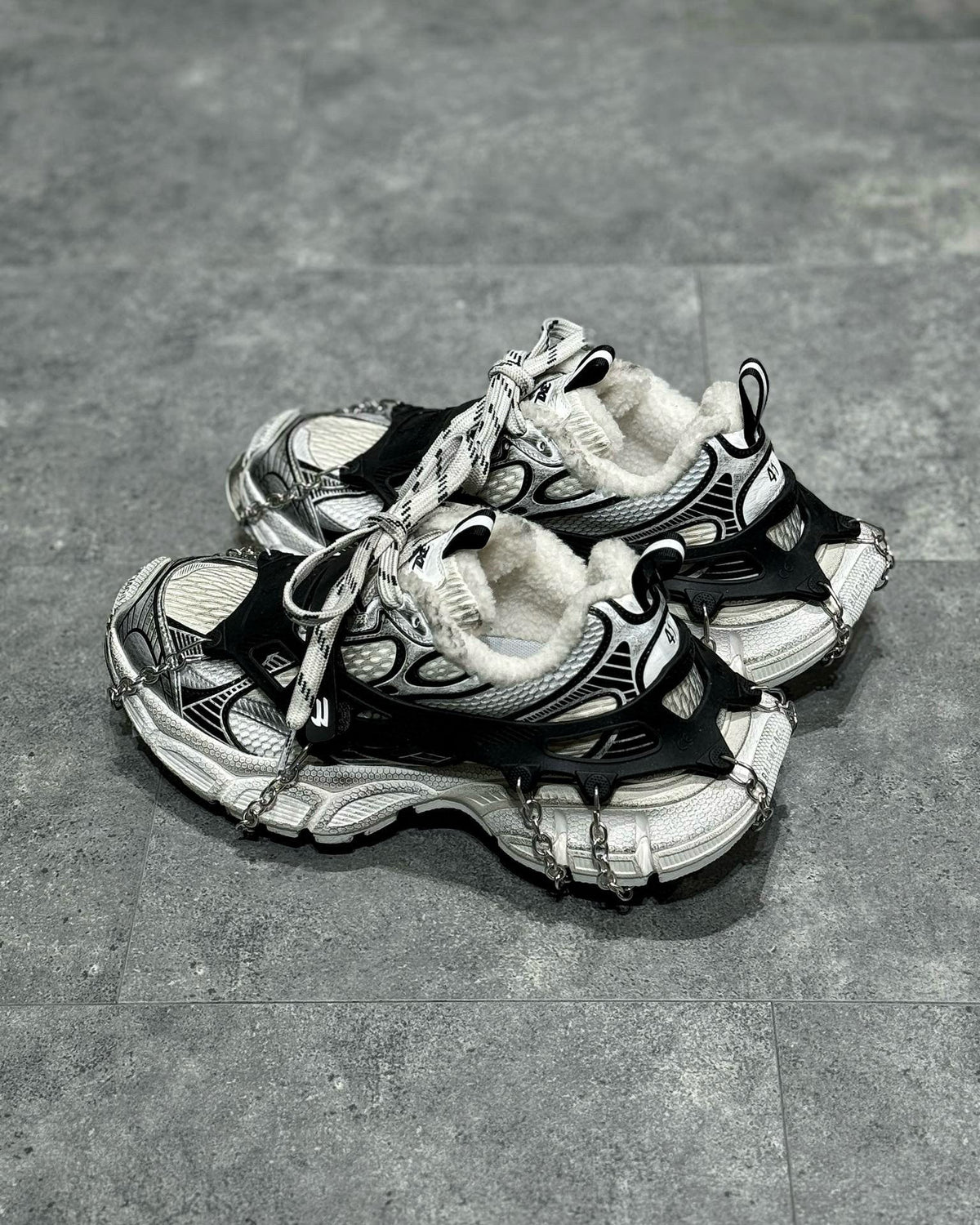 BLCG Sneakers