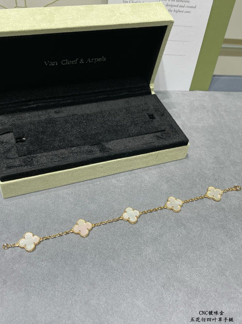 VCA Bracelet