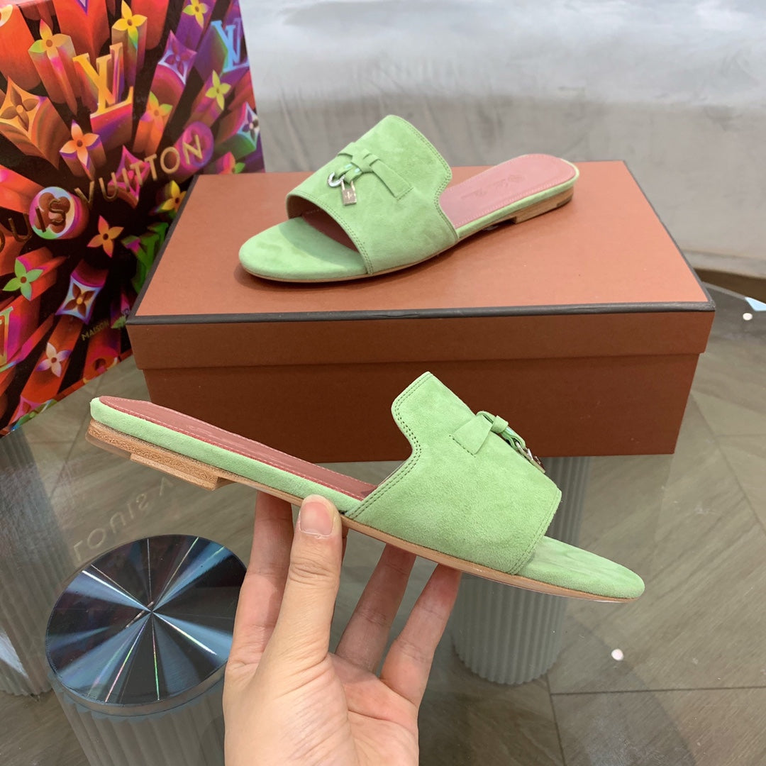 Summer Charms Sandals in Green Suede Pink Lambskin