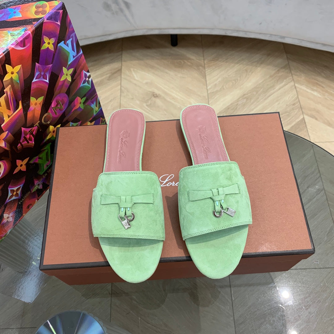 Summer Charms Sandals in Green Suede Pink Lambskin