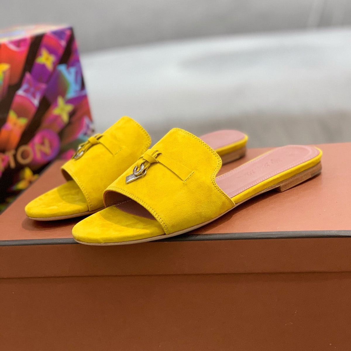 Summer Charms Sandals in Yellow Suede Pink Lambskin