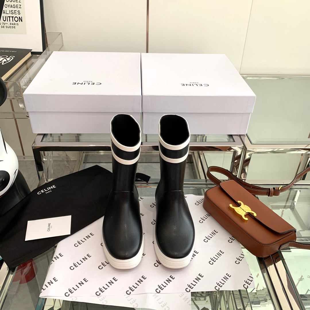 RAIN BOOTS IN BLACK MIX WHITE RUBBER
