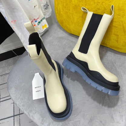 TIRE CHELSEA BOOT IN BLACK MIX BISQUE BEIGE CALFSKIN WITH STEEL BLUE SOLE