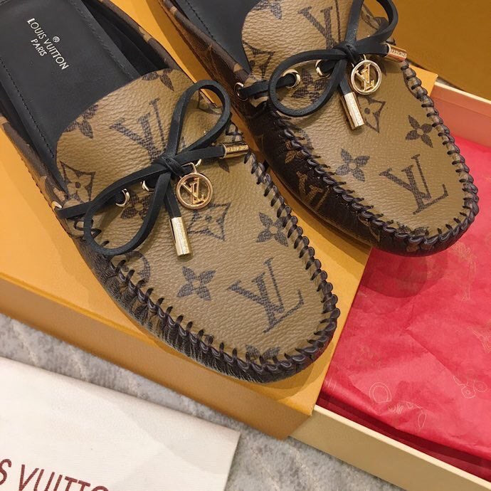 LV WOMEN'S EASY MULE IN CAMEL BROWN MONOGRAM CALFSKIN