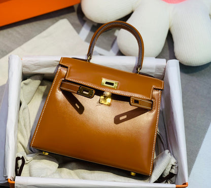 KELLY MINI 20 BAG IN BRONZE BROWN SMOOTH CALFSKIN WITH GOLD HARDWARE