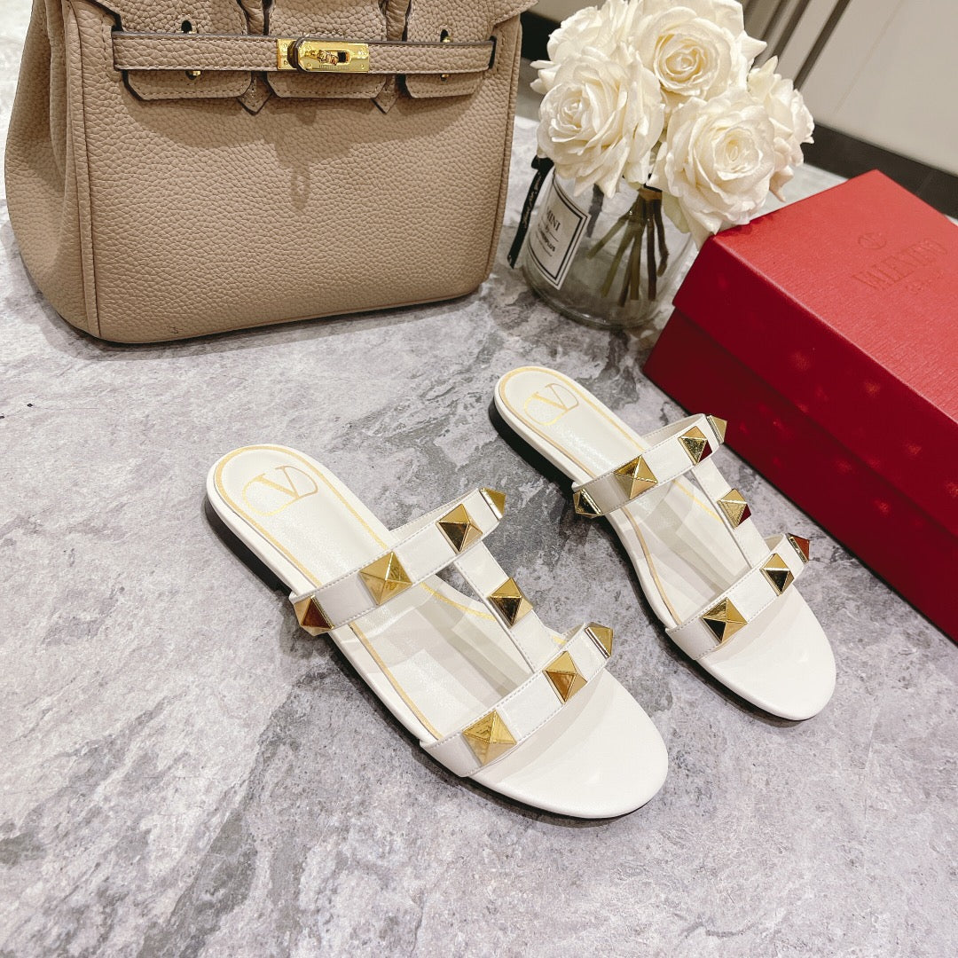 ROMAN STUD WHITE CALFSKIN FLAT SLIDE SANDAL 25 MM