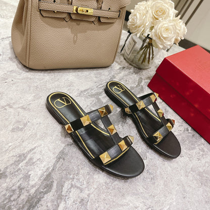 ROMAN STUD BLACK CALFSKIN FLAT SLIDE SANDAL 25 MM