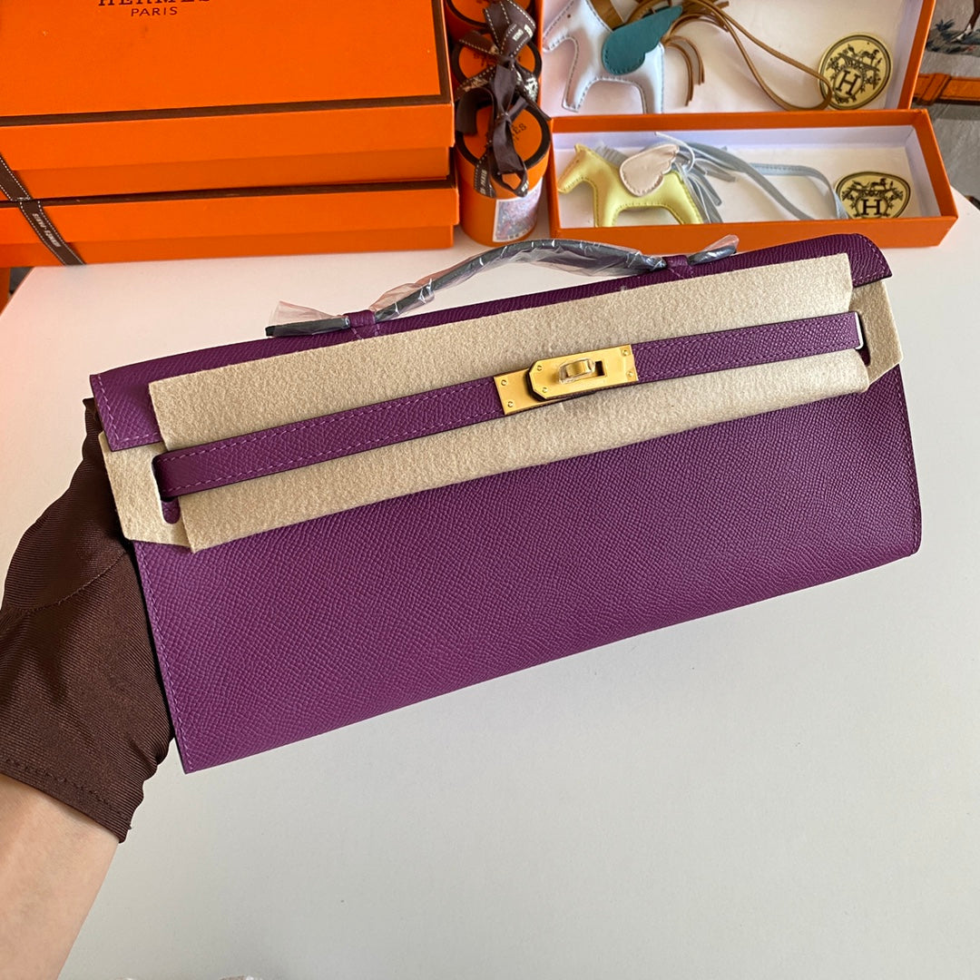 KELLY CUT 31 IN VIOLET PURPLE CALFSKIN WITH GOLD HARDWARE