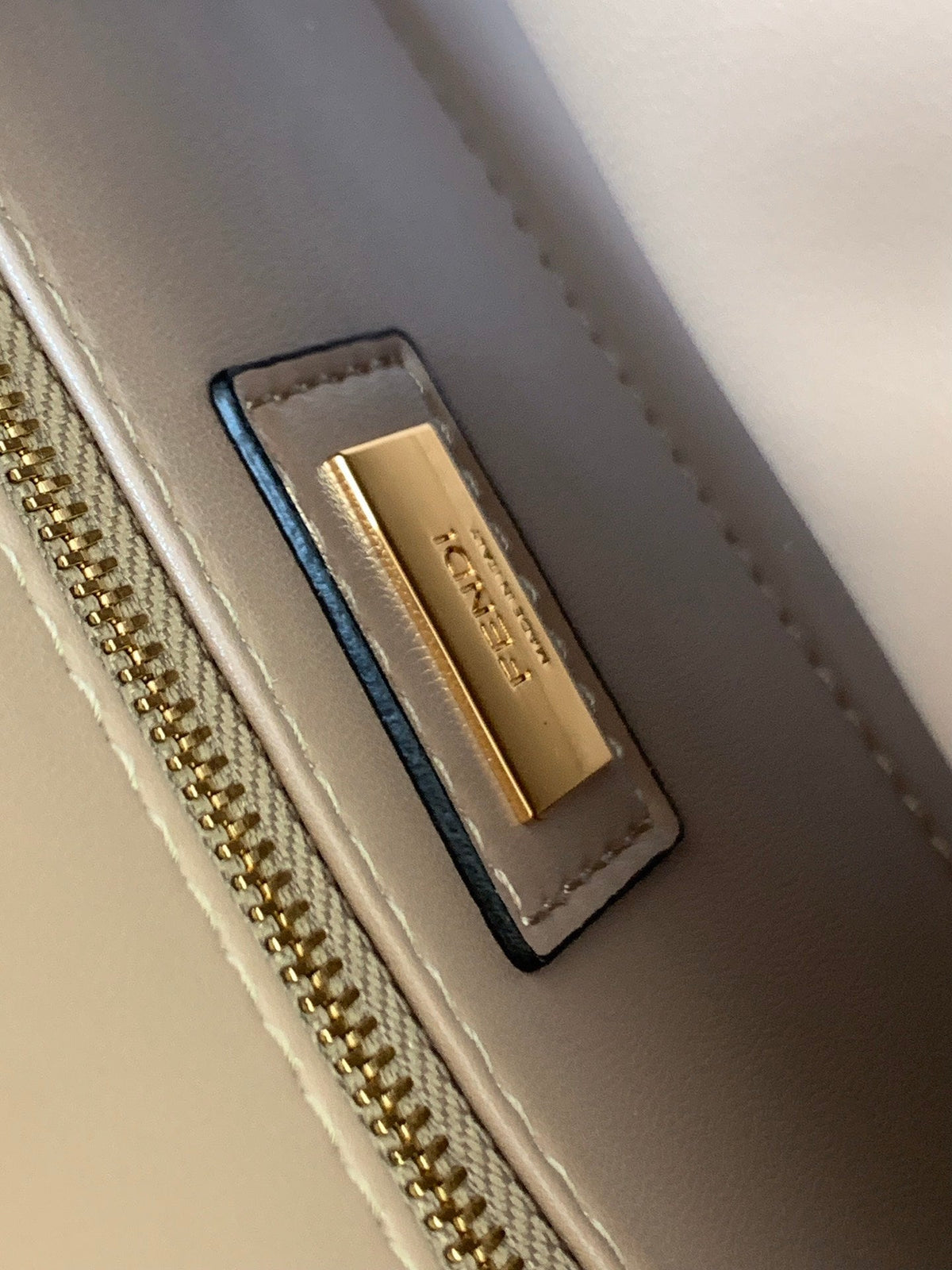 Peekaboo Mini 23cm Bag light brown lambskin gold hardware
