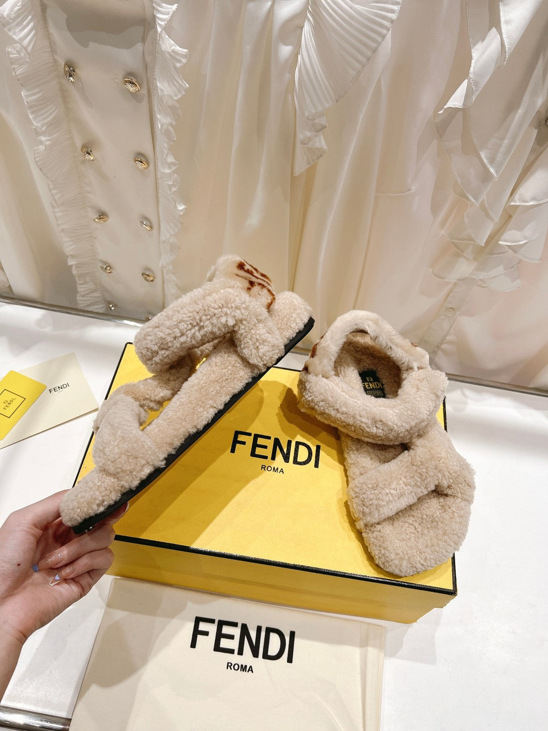 FENDI DAD SANDAL IN HAZELNUT BEIGE FLEECE