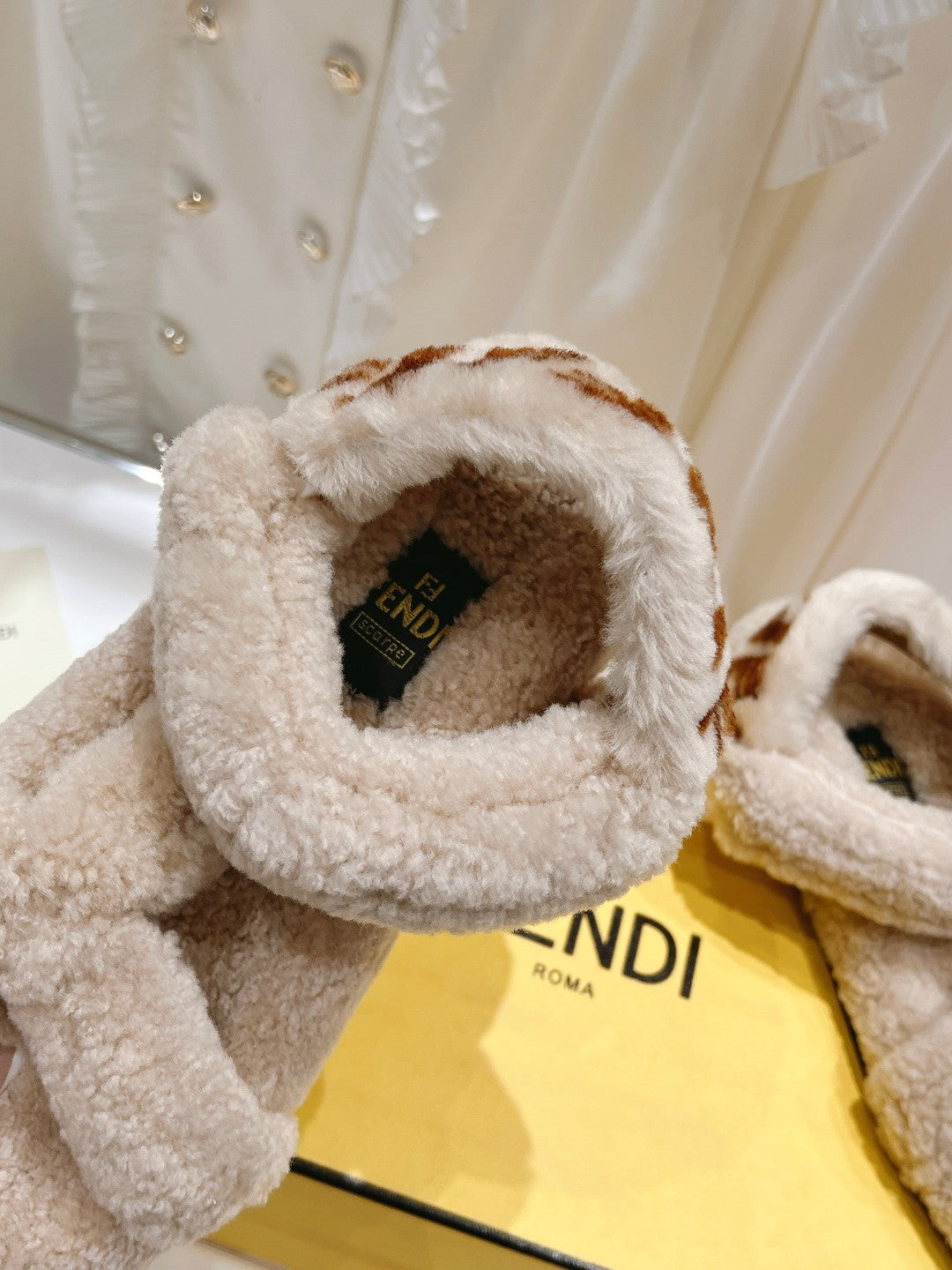 FENDI DAD SANDAL IN HAZELNUT BEIGE FLEECE