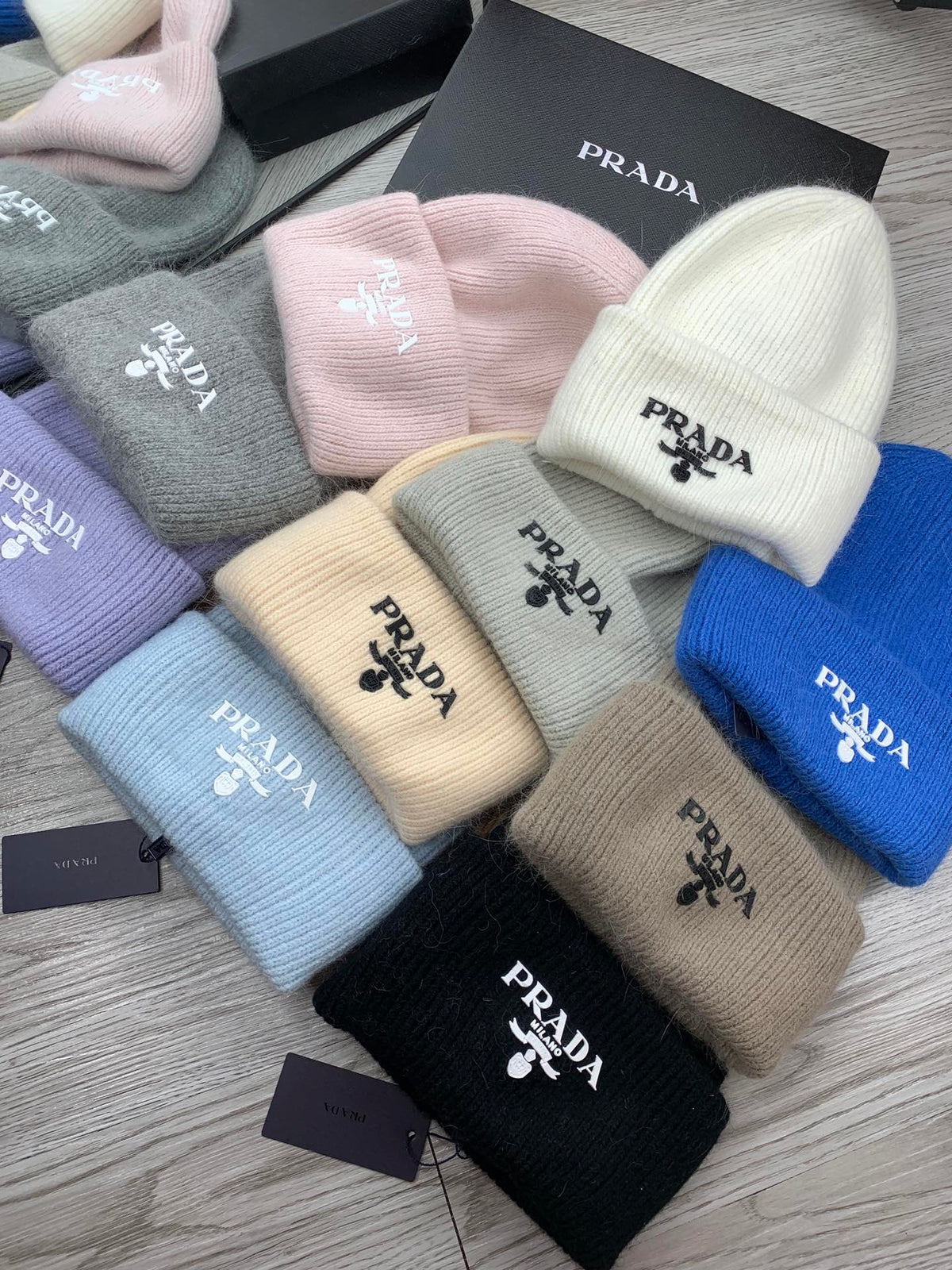BEANIE HAT IN DOLPHIN GRAY WOOL 108750