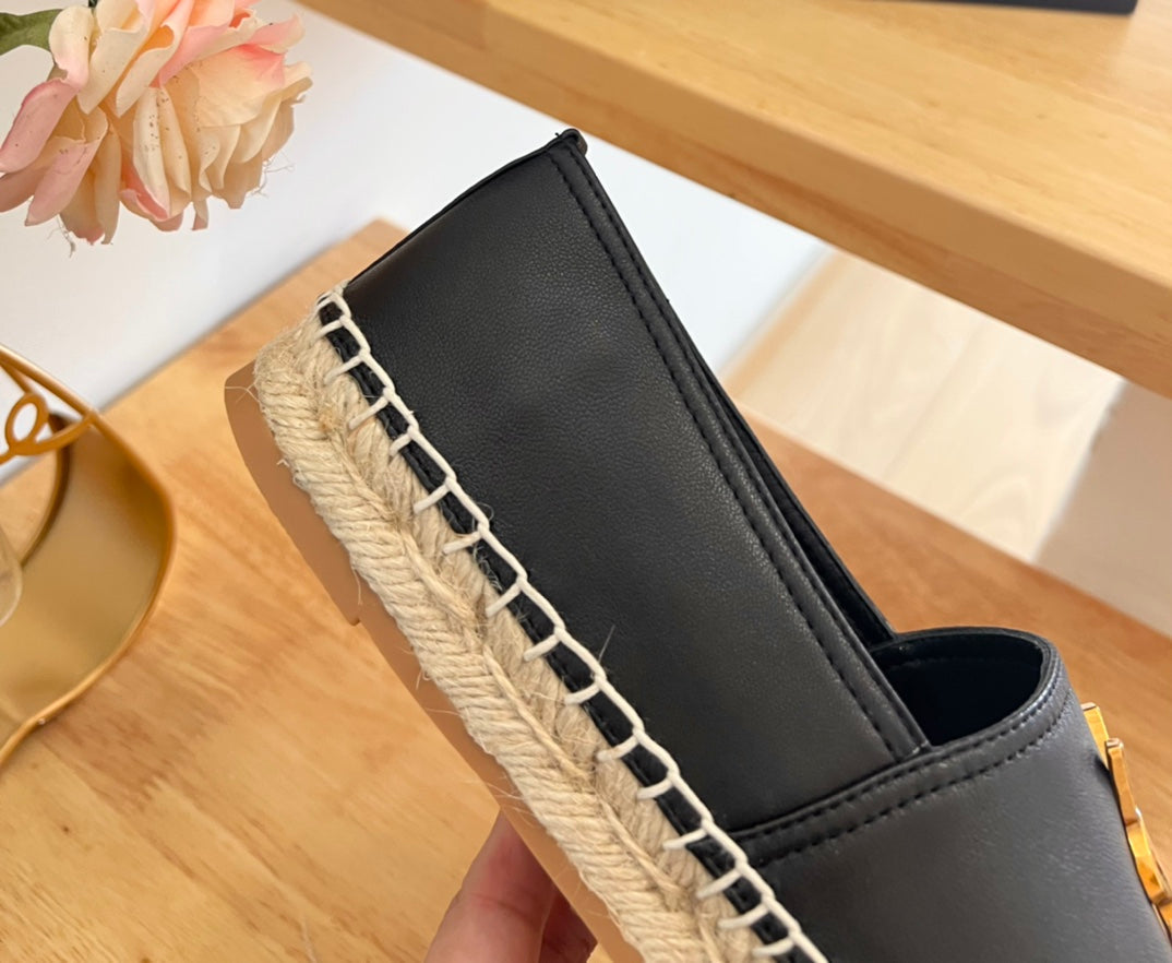 SL YVES LOGO SLIP ON BLACK CALFSKIN