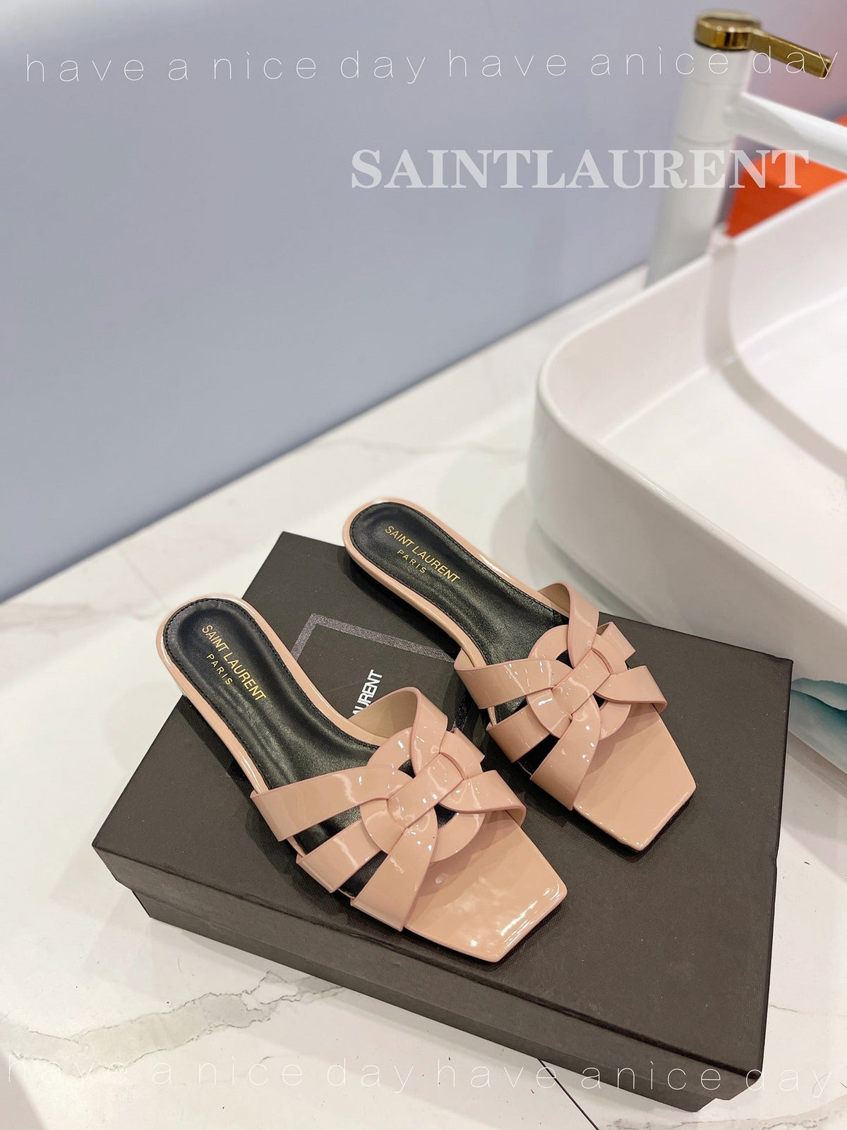 SL TRIBUTE SLIPPERS GLOSSY PINK NUDE CALFSKIN