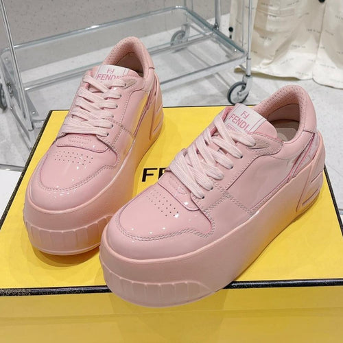 FENDI LOW-TOP TRAINER IN LIGHT PINK CALFSKIN