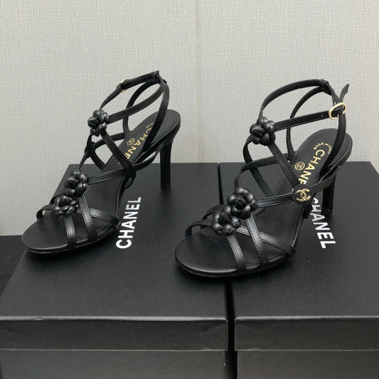 FLORAL HIGH HEEL SANDAL IN BLACK LAMBSKIN