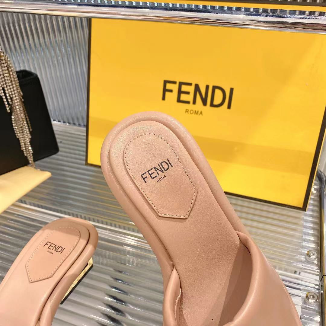 FENDI BAGUETTE SLIDES WOMEN IN DESERT SAND CALFSKIN