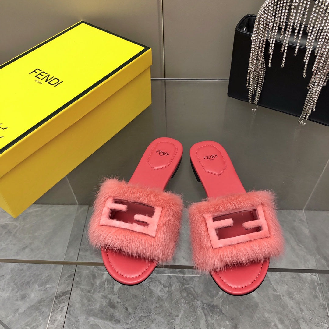 FENDI BAGUETTE MINK SLIDE SLIPPER IN ROSE RED FUR