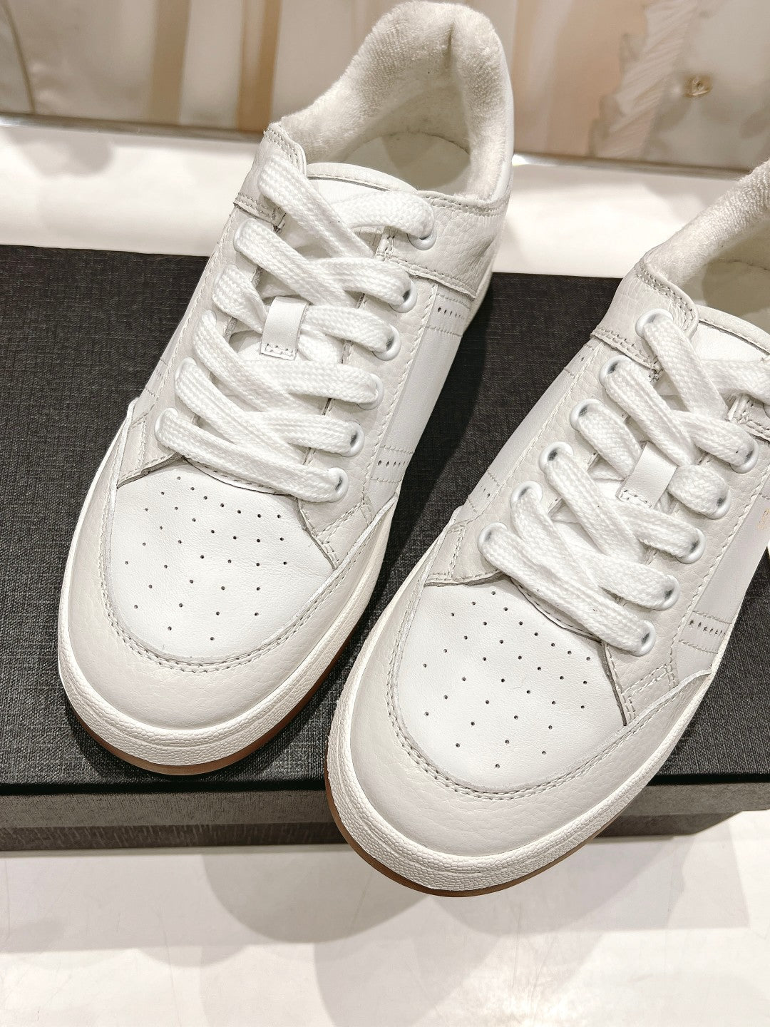 SL SL/61 SNEAKERS WHITE PERFORATED CALFSKIN