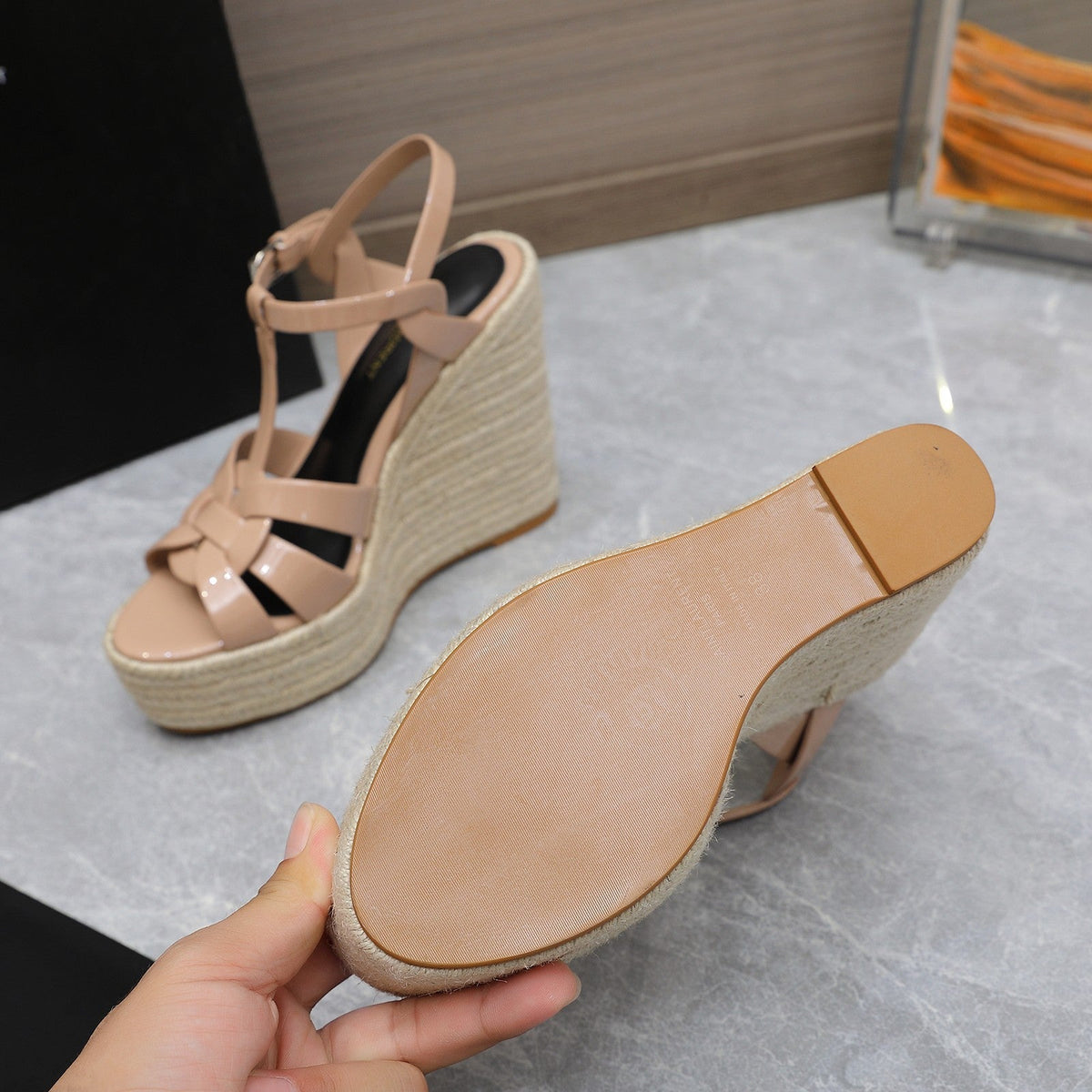 SL TRIBUTE WEDGE SANDALS PINK NUDE POLISHED CALFSKIN
