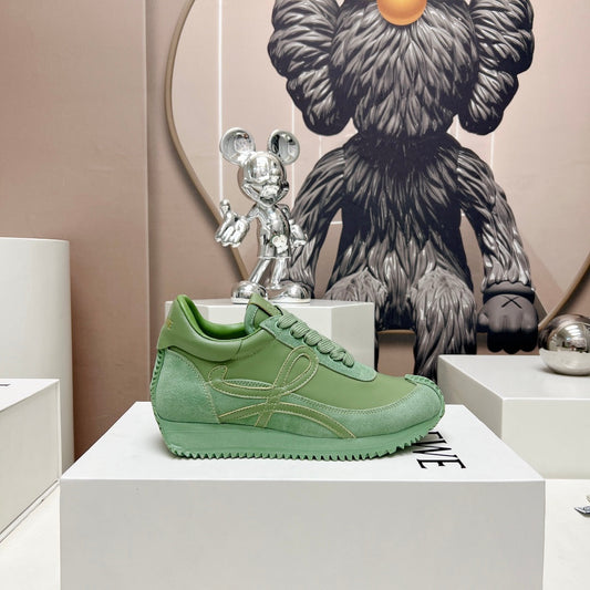 FLOW RUNNER SNEAKER IN BASIL GREEN SUEDE AND SHEEPSKIN