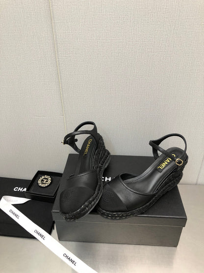 MARY JANE WEDGE BLACK LAMBSKIN