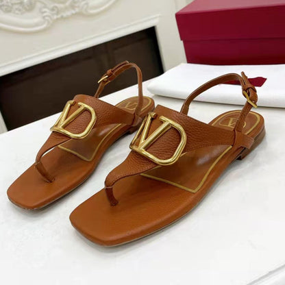 THONG SANDALS IN BRONZE BROWN CALFSKIN WITH GOLD LOGO