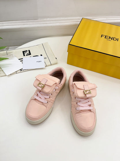 FENDI TRAINER SNEAKER IN LIGHT PINK LAMBSKIN