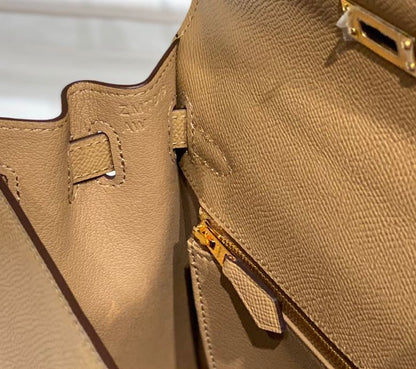 KELLY 25CM IN CHAI EPSOM CALFSKIN GOLD HARDWARE