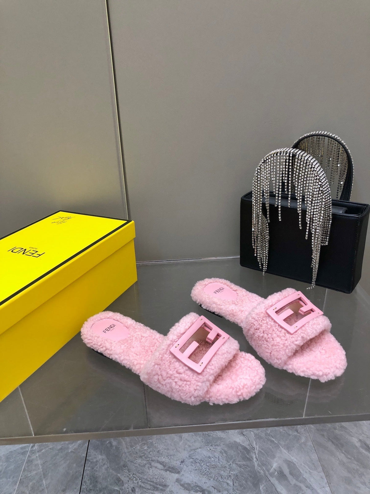 FENDI BAGUETTE SLIDE SLIPPERS IN LIGHT PINK WOOL