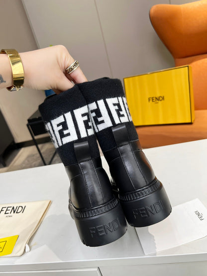 FENDI MARTIN BOOTS IN BLACK CALFSKIN AND FUR