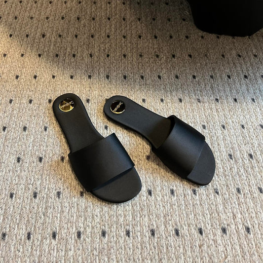 SL CARLYLE SLIPPERS BLACK SATIN