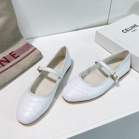 BALLET FLAT IN WHITE EMBOSSED CALFSKIN