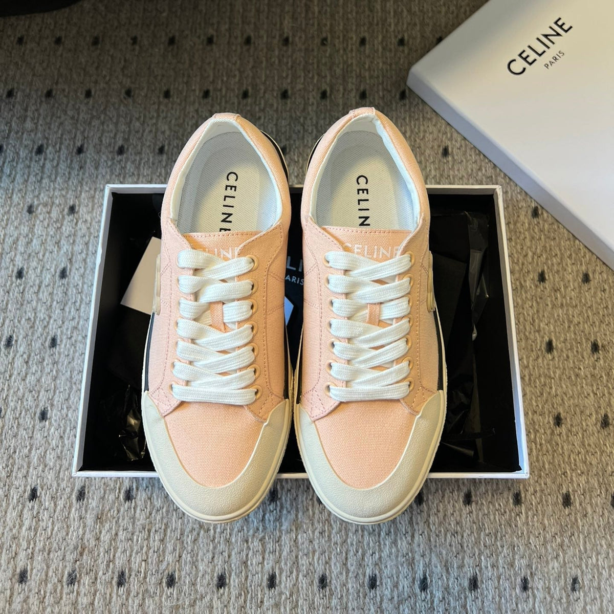 TRAINER LOW LACE-UP SNEAKER IN LIGHT ORANGE CANVAS