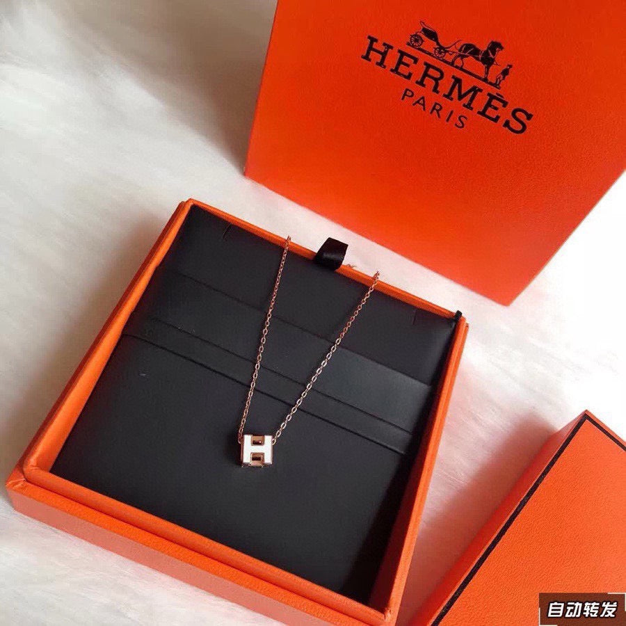 HERM Necklace