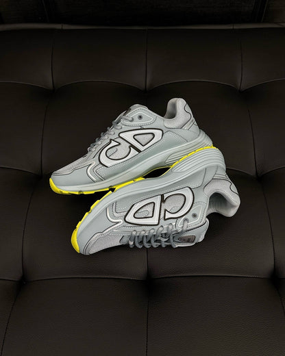 CD SNEAKERS