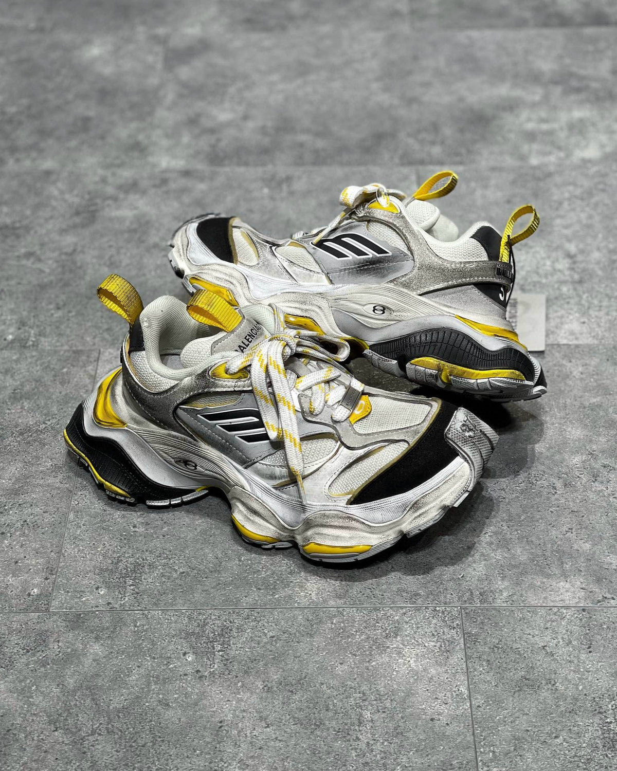 BLCG Sneakers