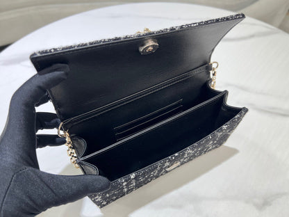 DIO Lady Top Handle Pouch (21cm)