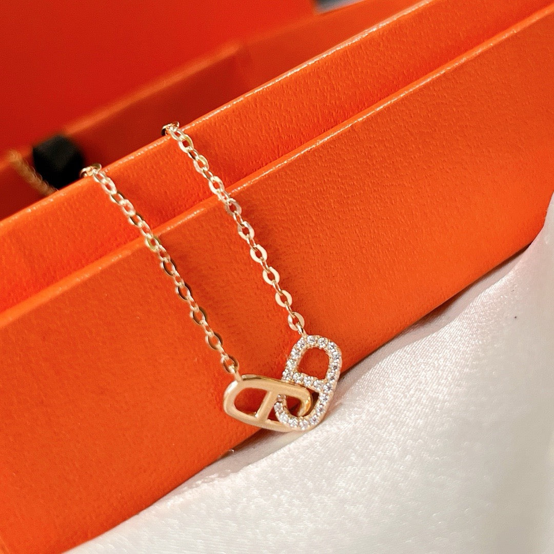 HERM Necklace