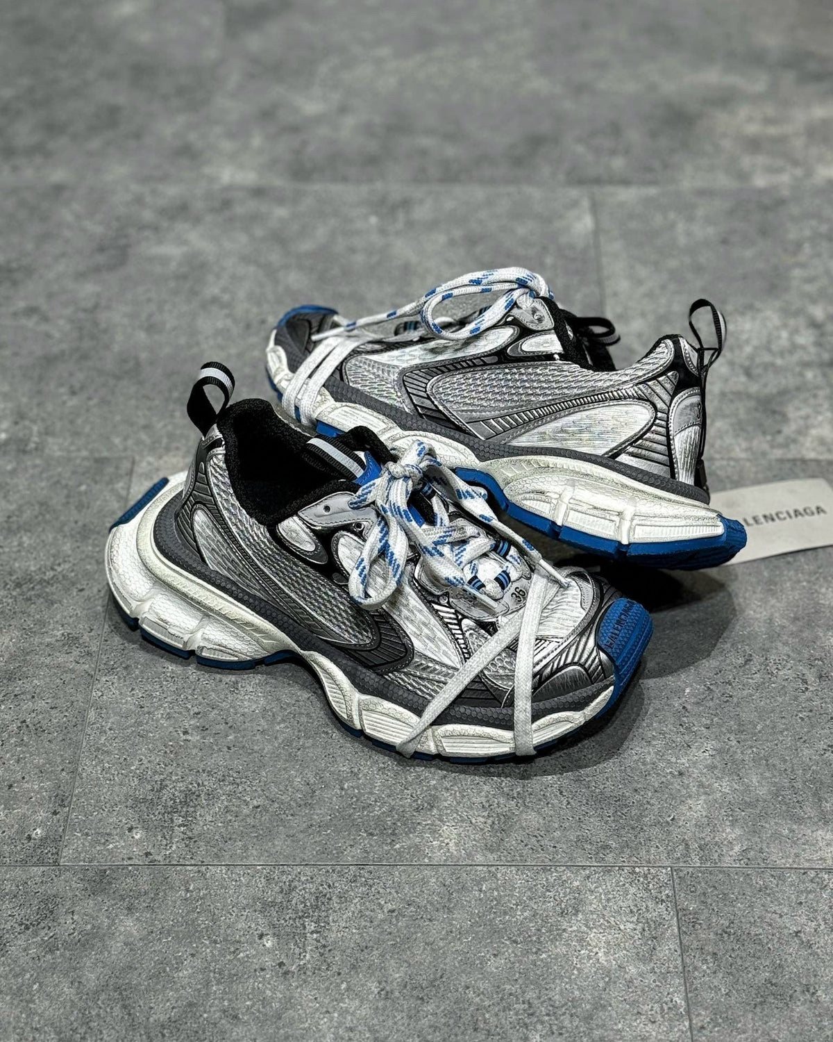 BLCG Sneakers