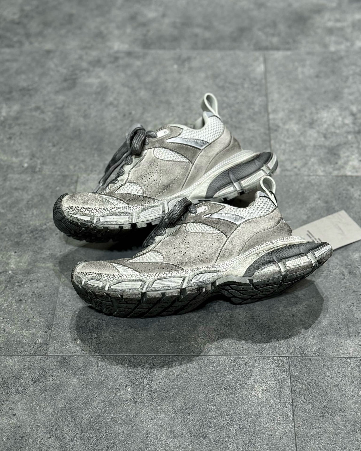 BLCG Sneakers