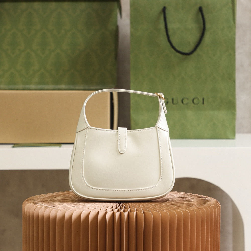 GC Jackie Mini 1961  19*13*3cm