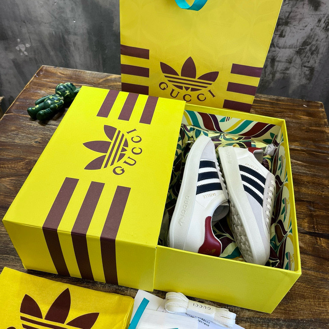 GUC Sneakers